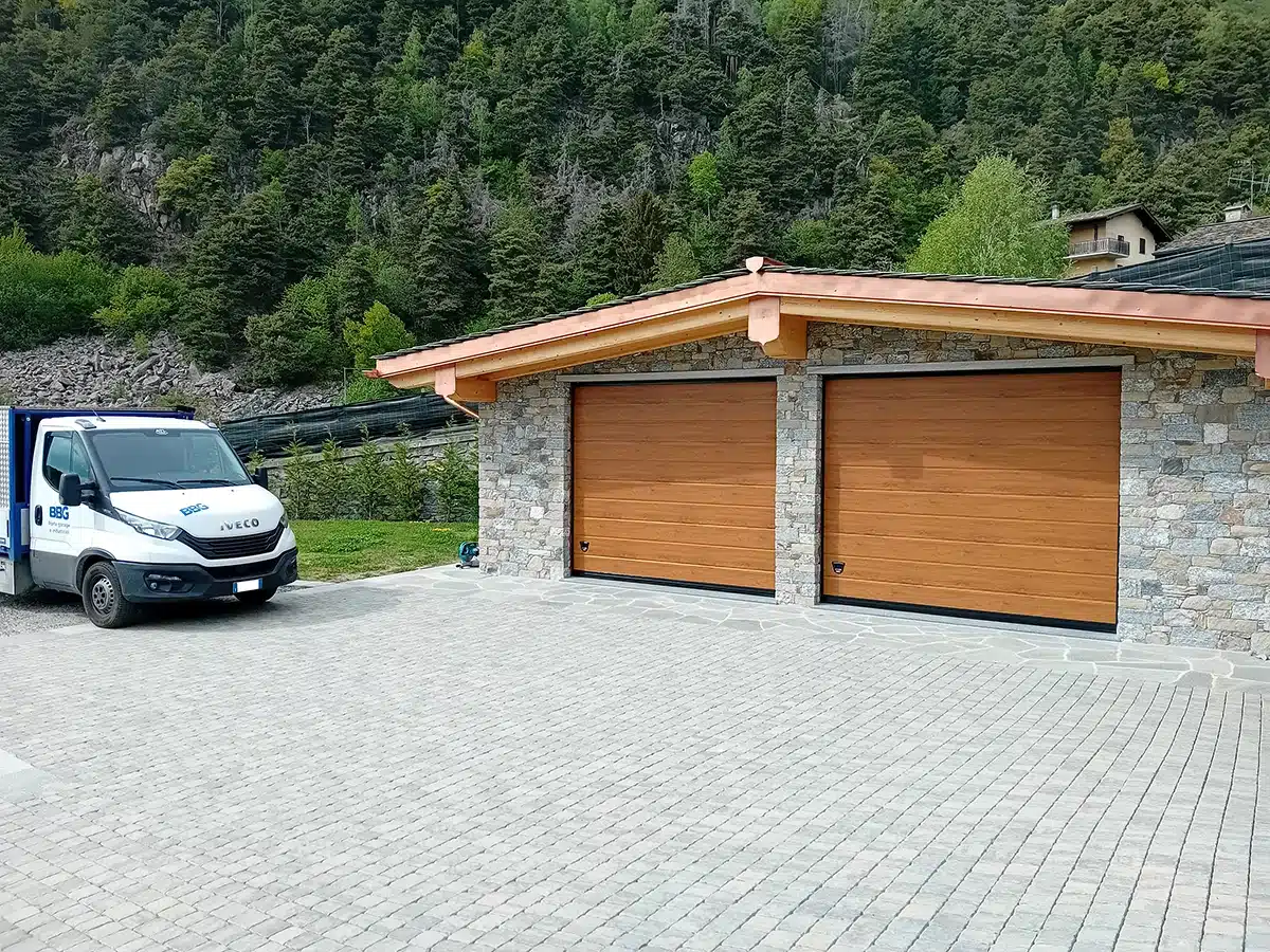 portoni-sezionali-garage-modena